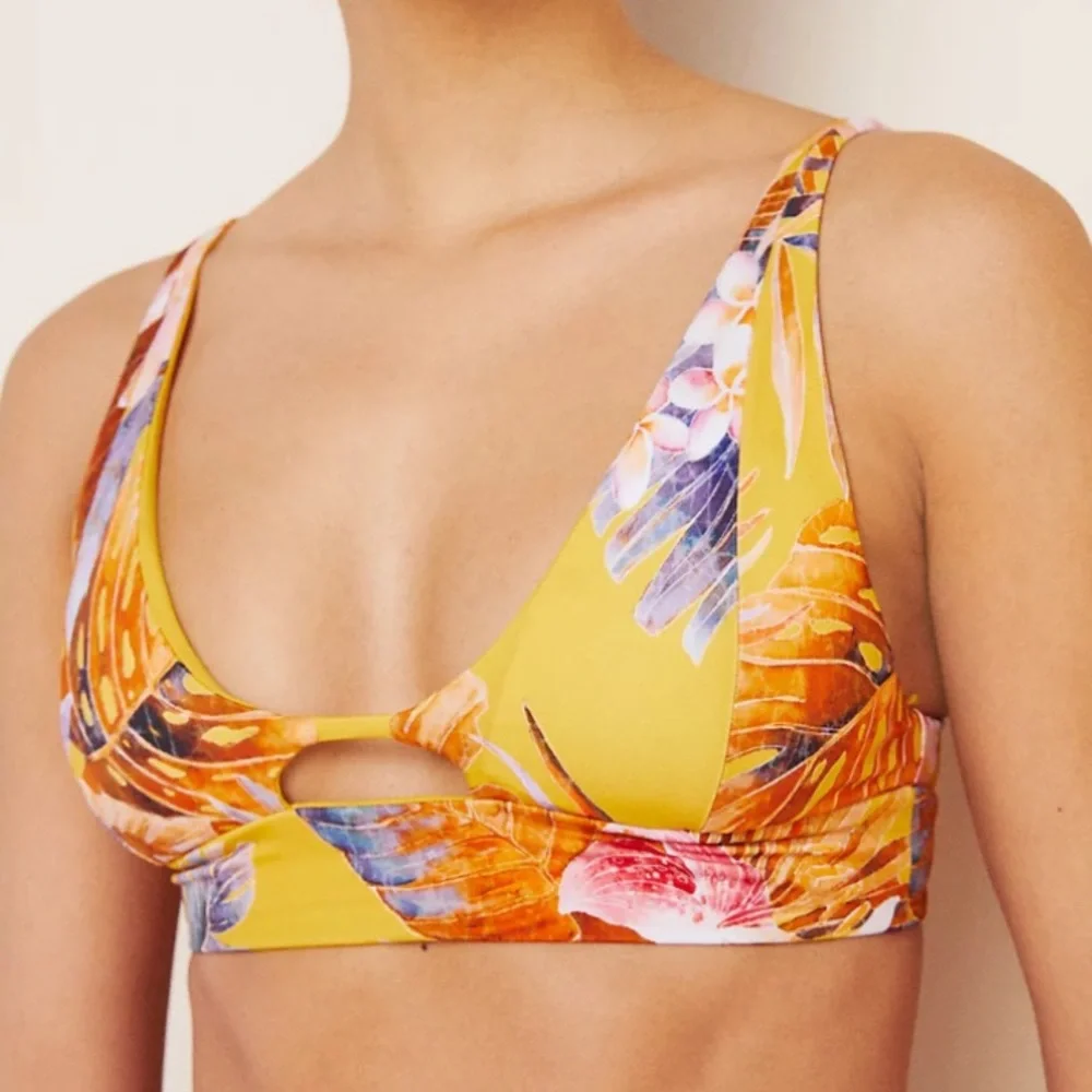 L*Space Bikini Top Womens Yellow Triangle Cut Out Floral Tropical Swim Size XS - Picture 3 of 8